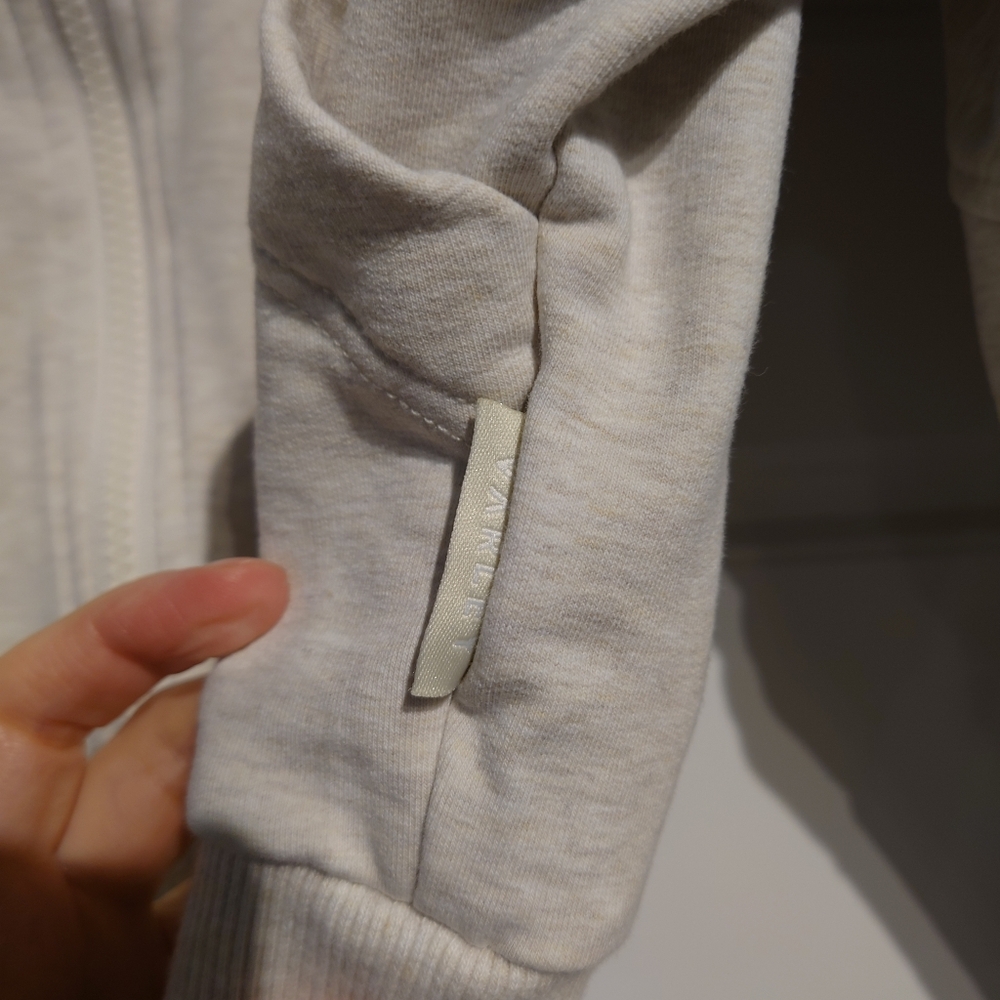 Varley Discontinued Cortland Jacket - Picture 9 of 11